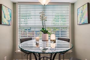 Dining Area - Key Lime Cottage - Bask Poolside in a Historic Flamingo Park Gem (West Palm Beach)