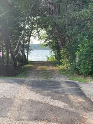 Property grounds - 3 bdrm fully furnished cottage near the beach  (Miramichi)