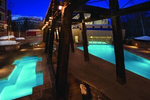 Innenpool, Außenpool