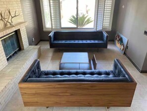 Interior - Expansive View Spacious Modern Charm (Encinitas)