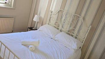 5 bedrooms, iron/ironing board, travel crib, free WiFi