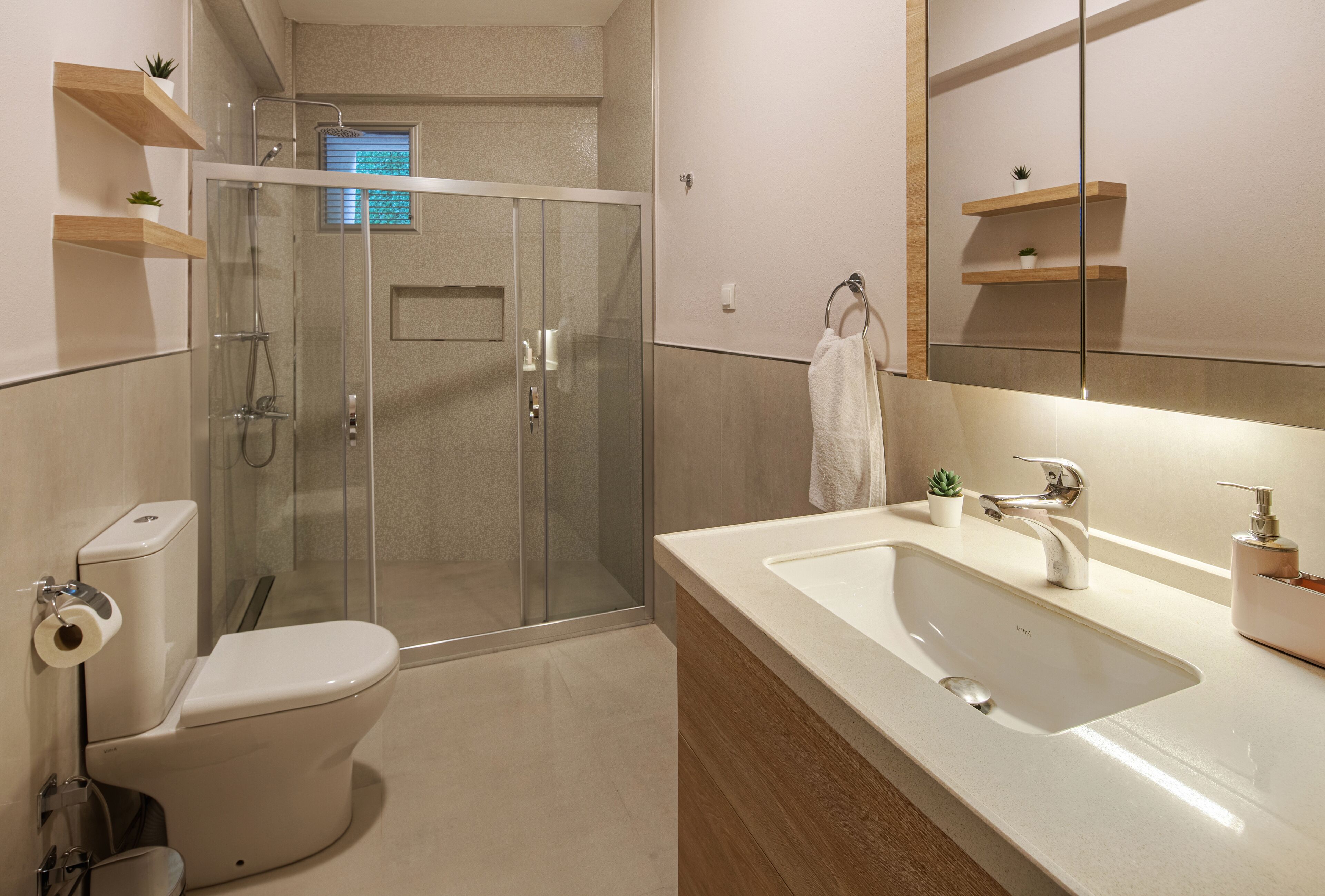 Luxury Apartment, 1 Bedroom, Kitchen | Bathroom