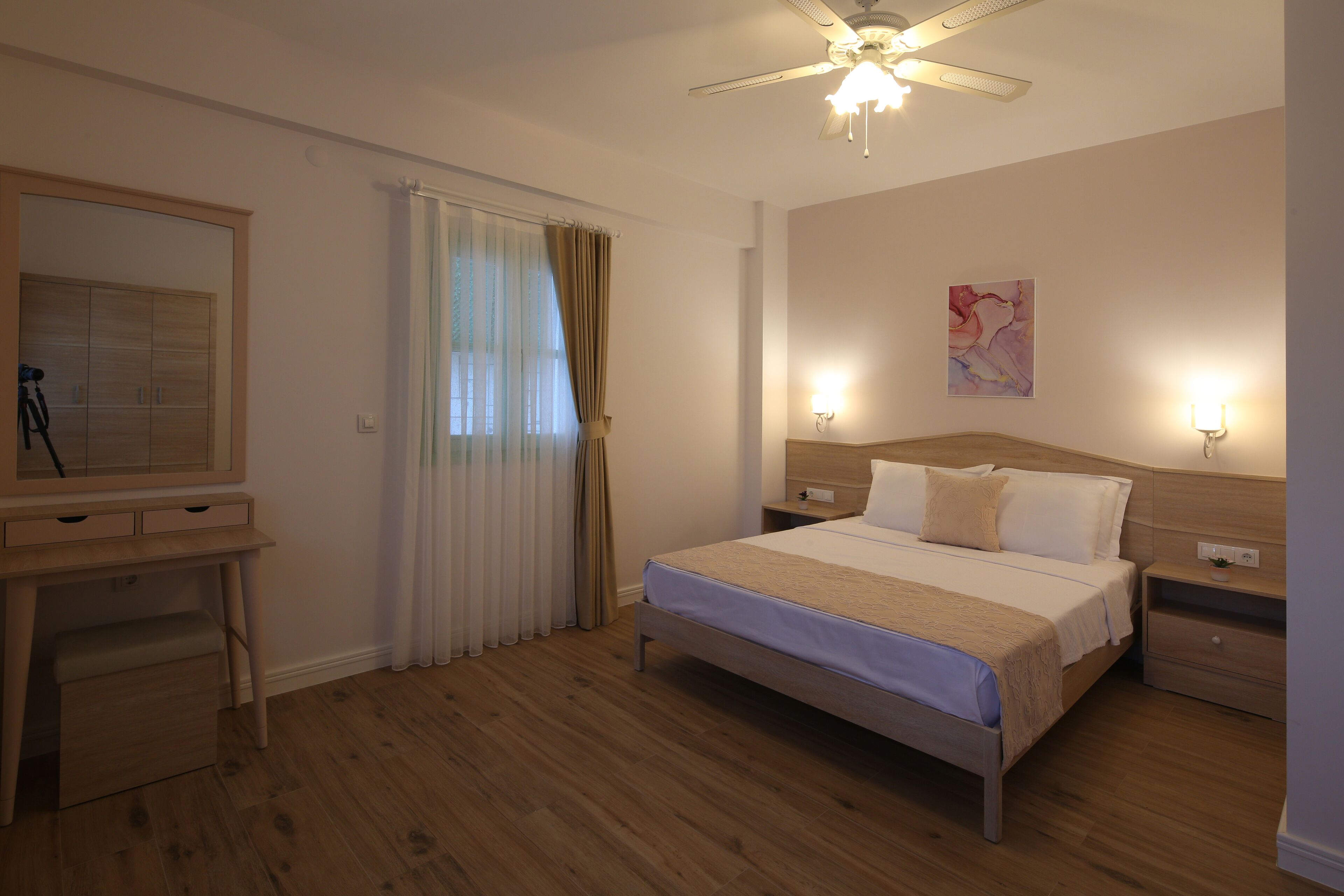 Departamento de lujo, 1 habitación, cocina | 1 habitación, sábanas de algodón egipcio y ropa de cama de alta calidad 