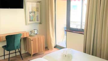 Ropa de cama hipoalergénica, minibar, wifi gratis y ropa de cama