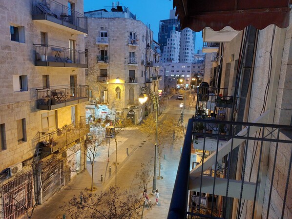 豪華雙人房, 1 張加大雙人床 | 露台/庭院