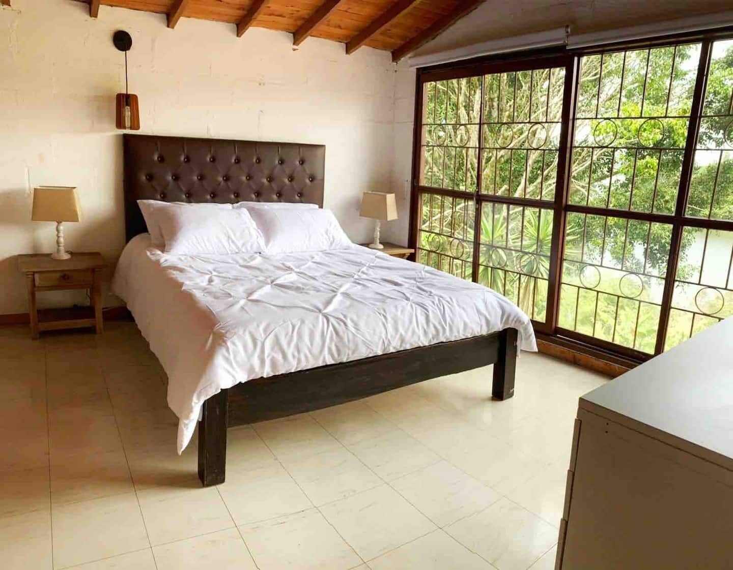 Country house with access to the Guatape reservoir