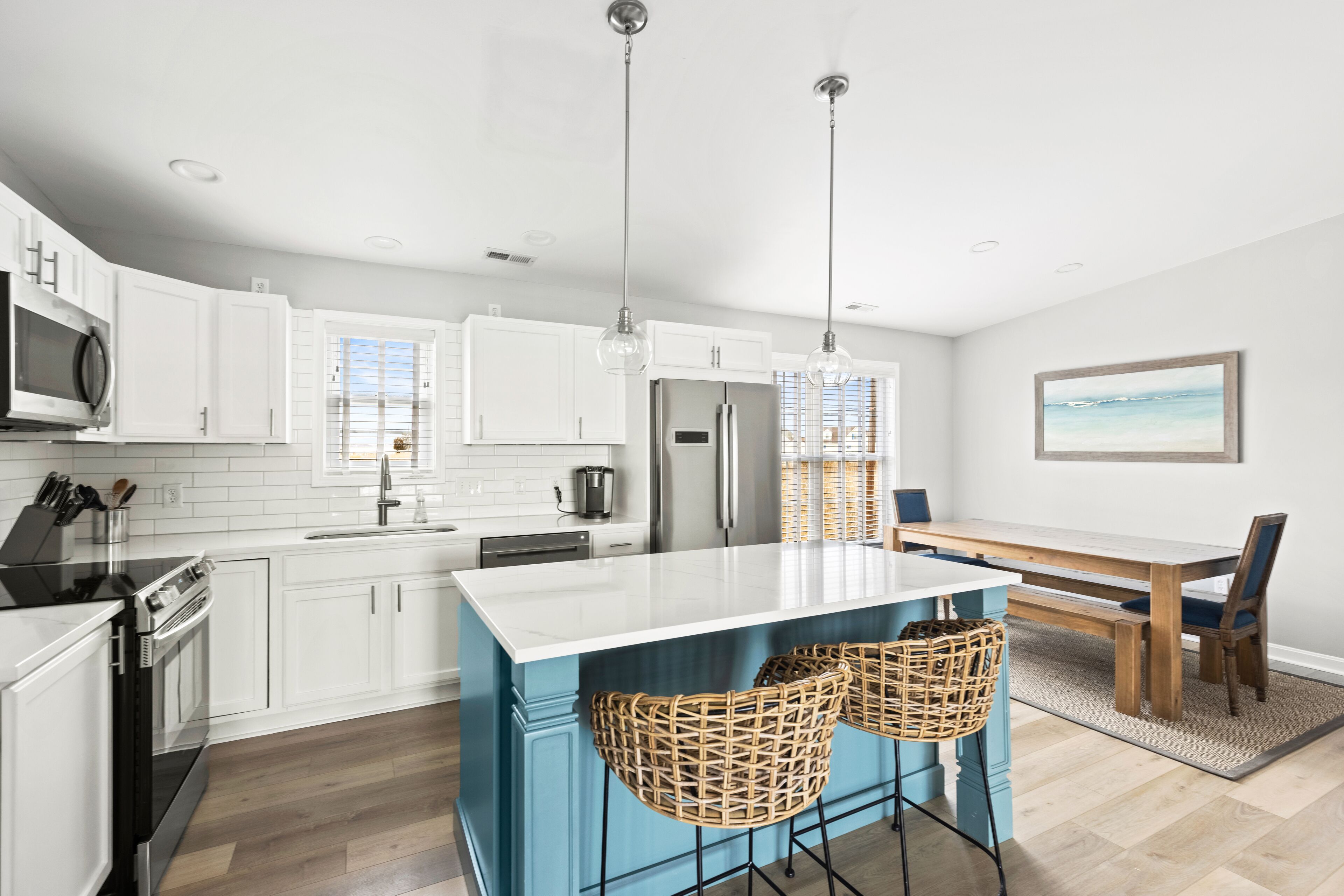 Renovated River House l Private Beach and Dock l Unforgettable Views<br>