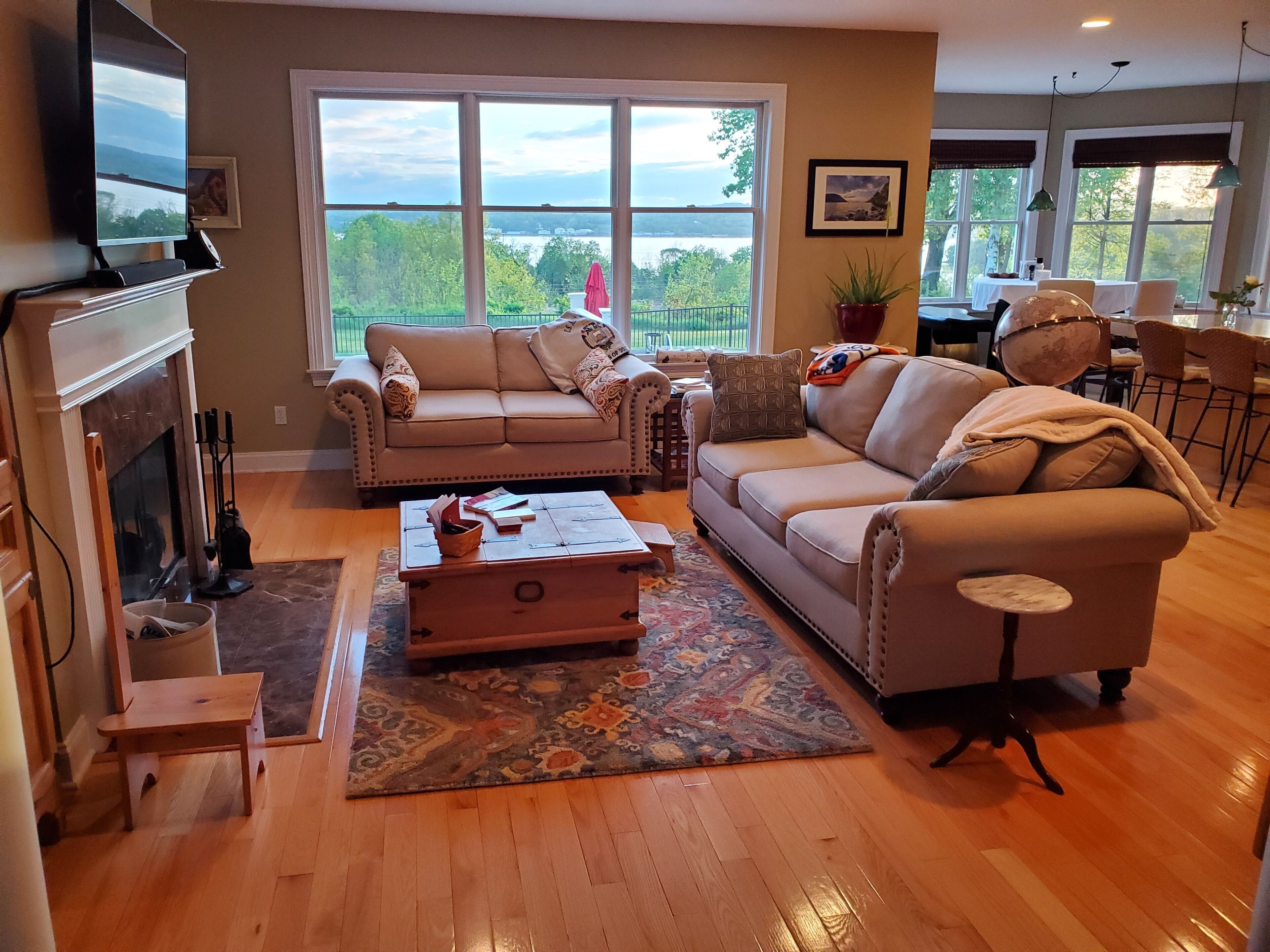 Beacon Retreat with Hudson River views and access to hiking trails and downtown!