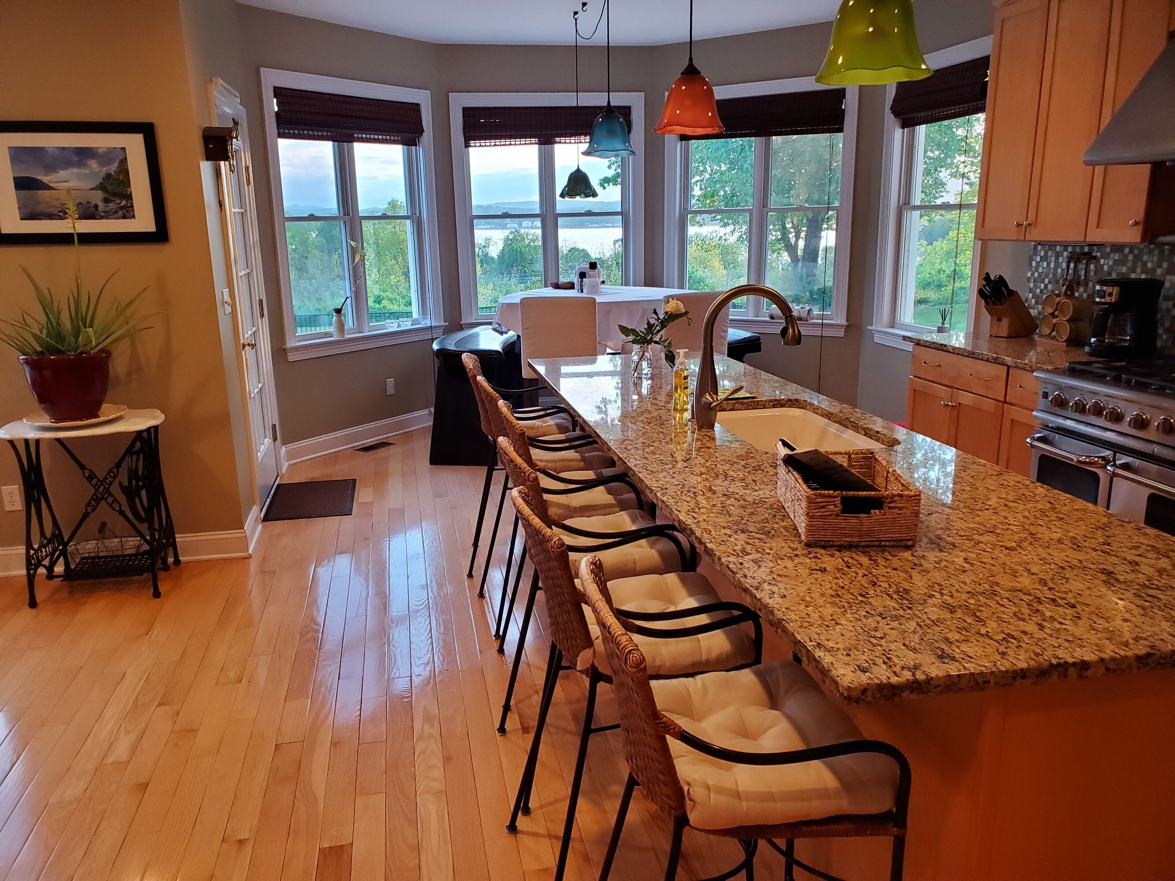 Beacon Retreat with Hudson River views and access to hiking trails and downtown!