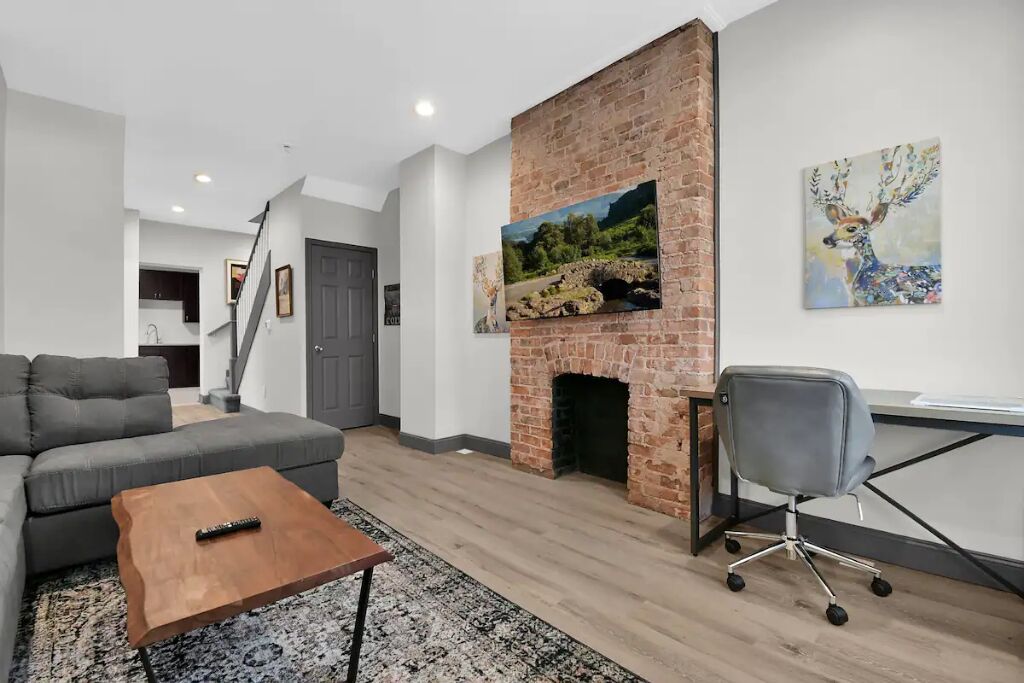 Newly Remodeled 2BR Near Downtown and Children’s