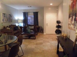 Interior - Beautiful 2 Story Home Perfect for a Family Getaway! (Sahuarita)