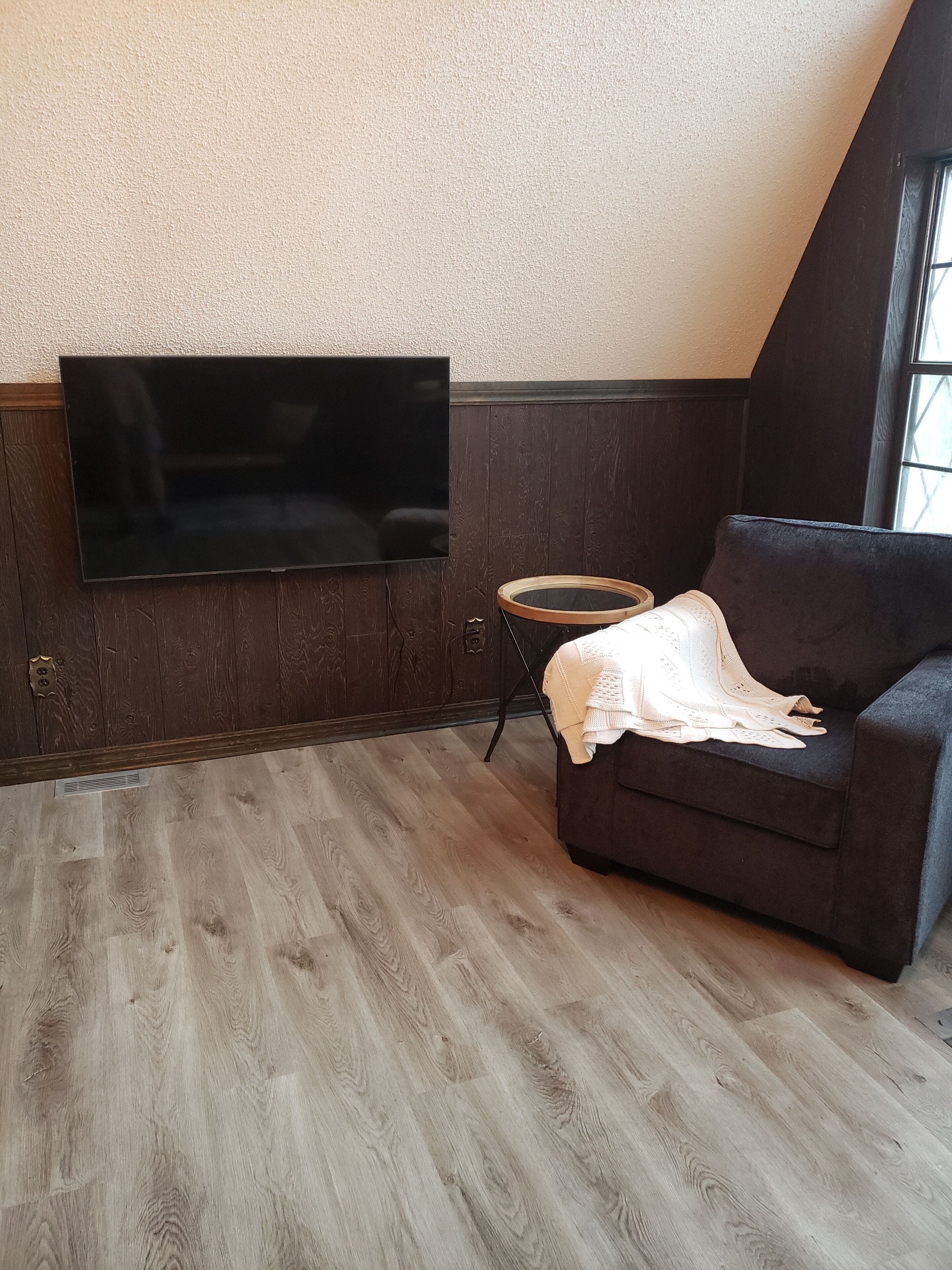 Ozark Oasis 3 B/ 3 B in Eminence with Spectacular View!