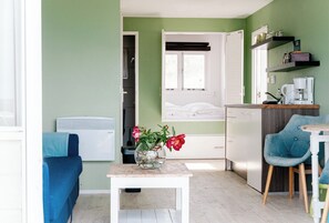 2 Schlafzimmer, Reisekinderbett, kostenloses WLAN, Bettwäsche