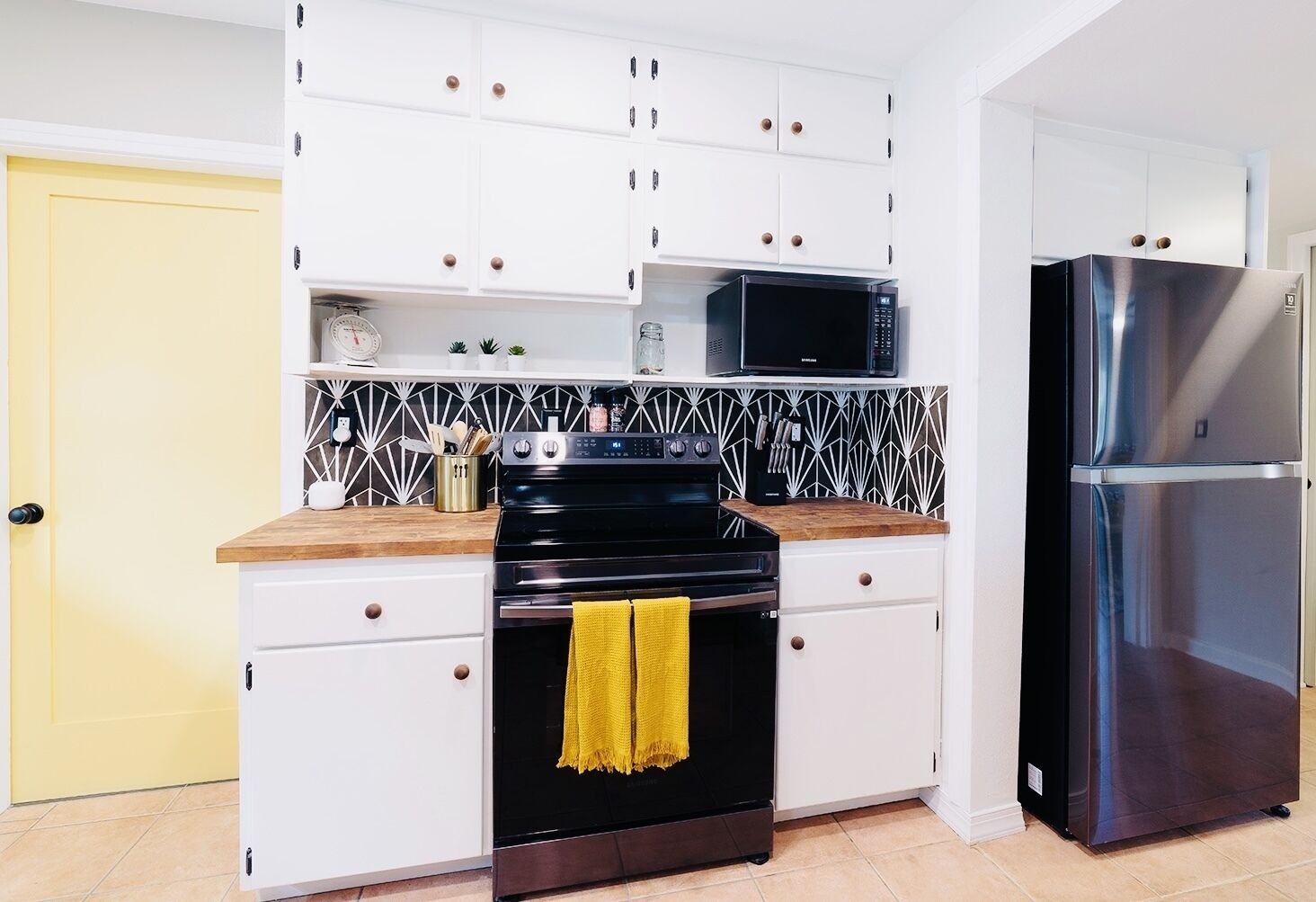 ☀️Sunny State of Mind☀️ Mid Century Beach House