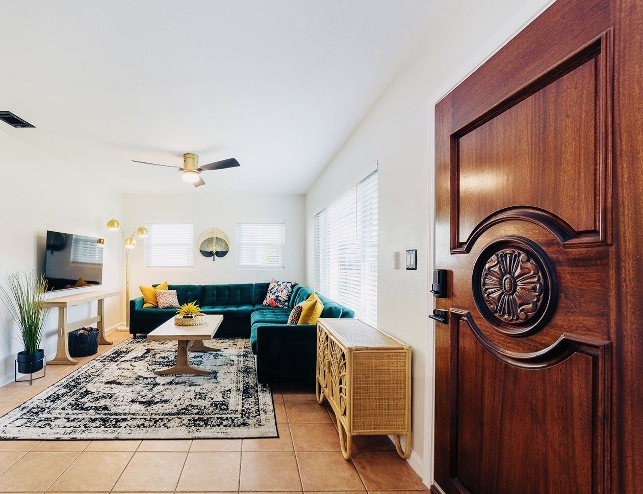 ☀️Sunny State of Mind☀️ Mid Century Beach House