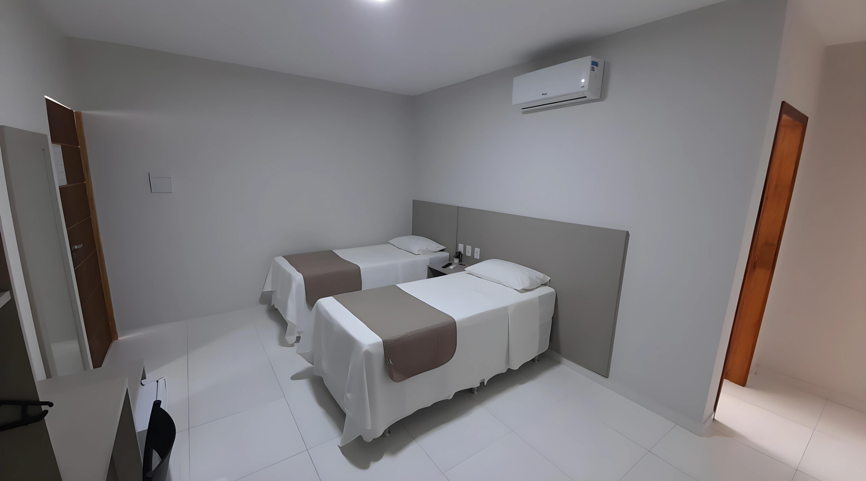 Tomannsrom – comfort | Allergitestet sengetøy, individuelt innredet og skrivebord