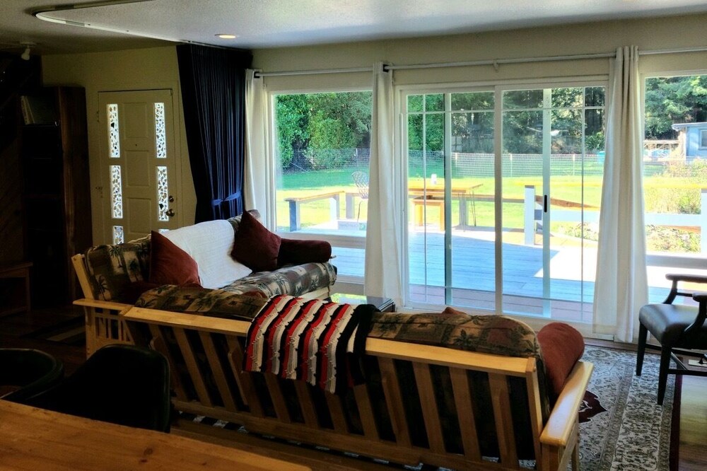Cozy 3 bedroom cabin