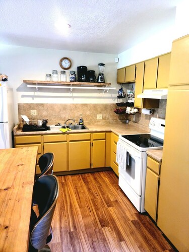 Cozy 3 bedroom cabin