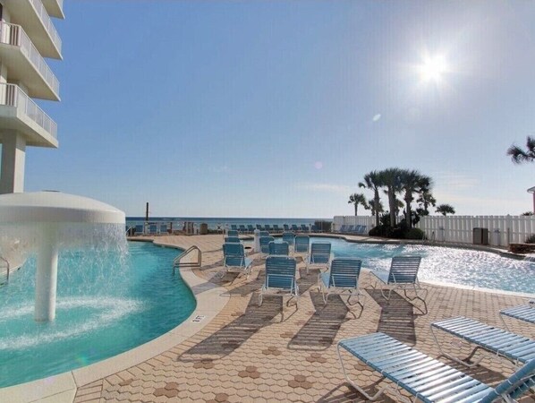 Indoor pool, outdoor pool