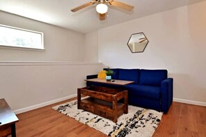 TV, Netflix, streaming services, offices