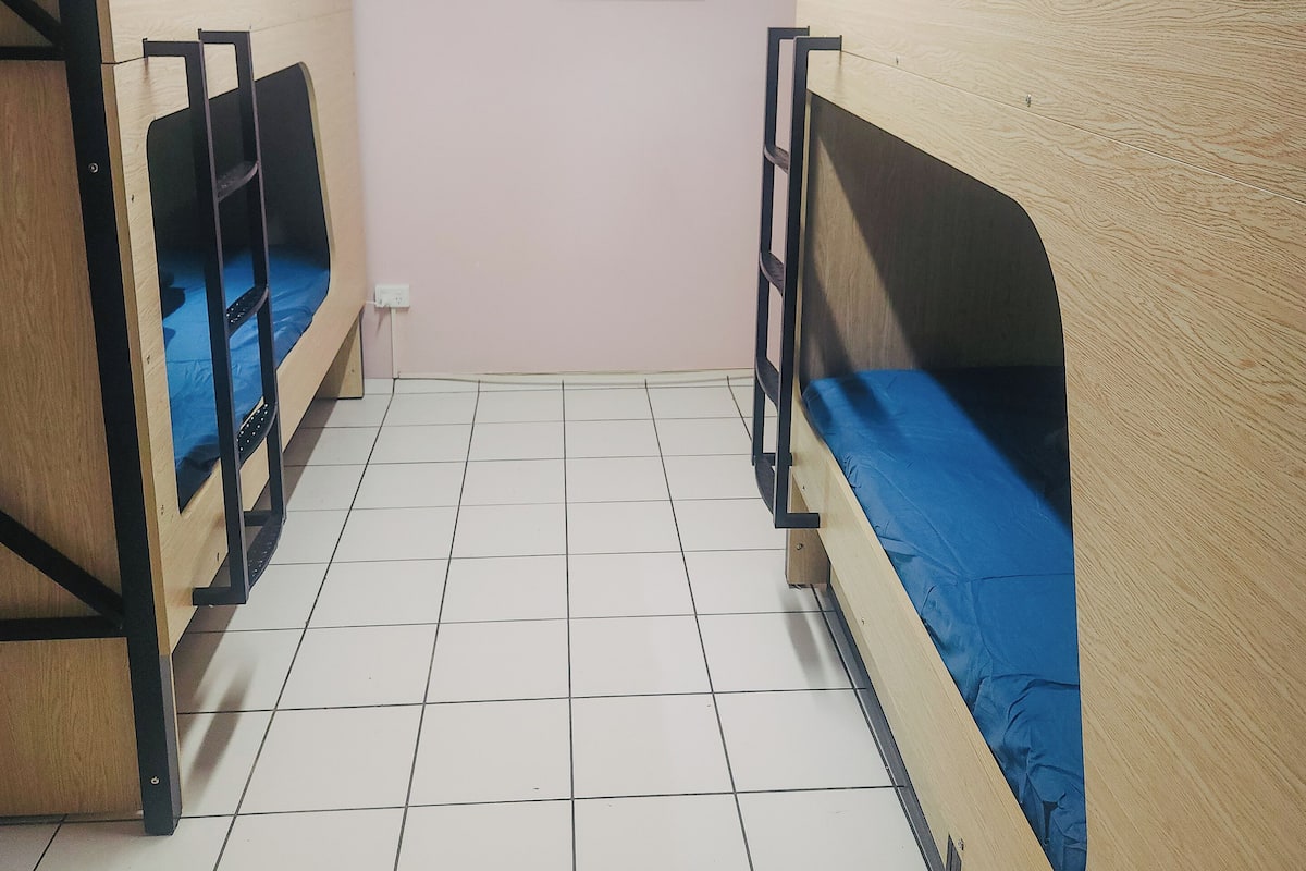 Wi-Fi gratuit, draps fournis