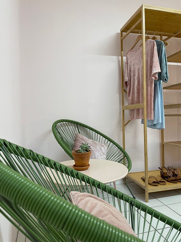 Wi-Fi gratuit, draps fournis