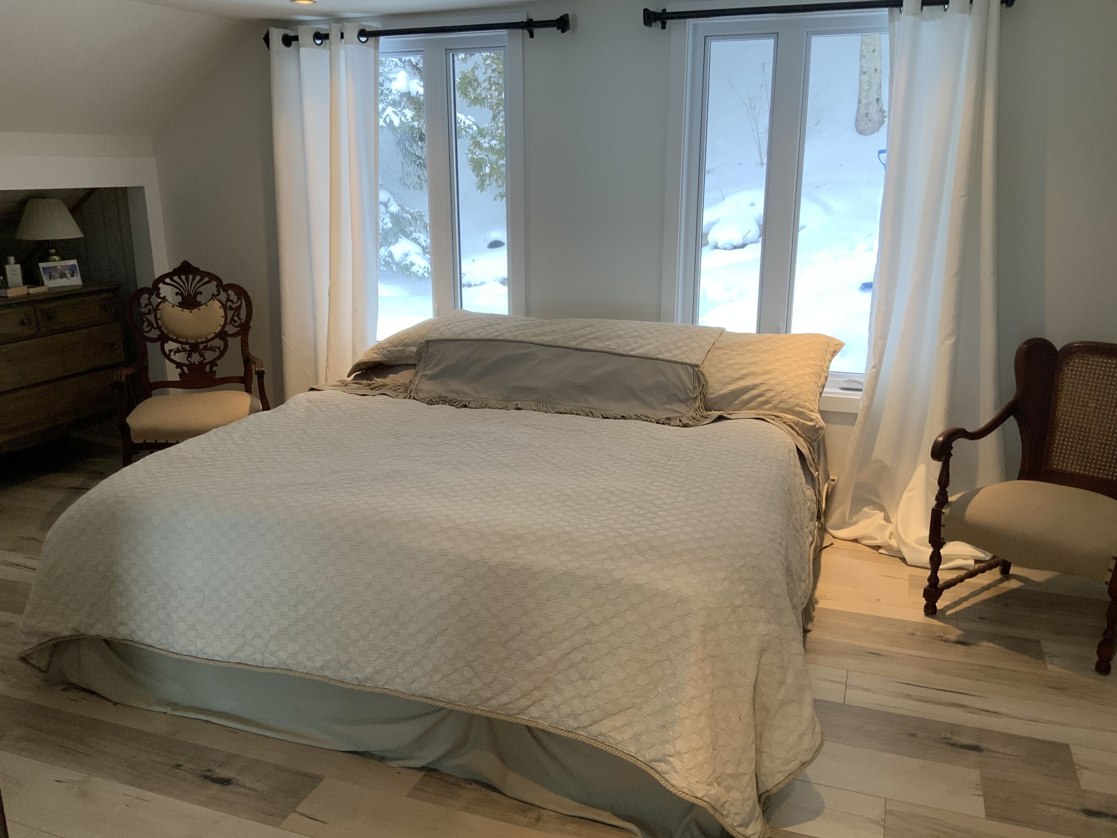 Beautiful waterfront property