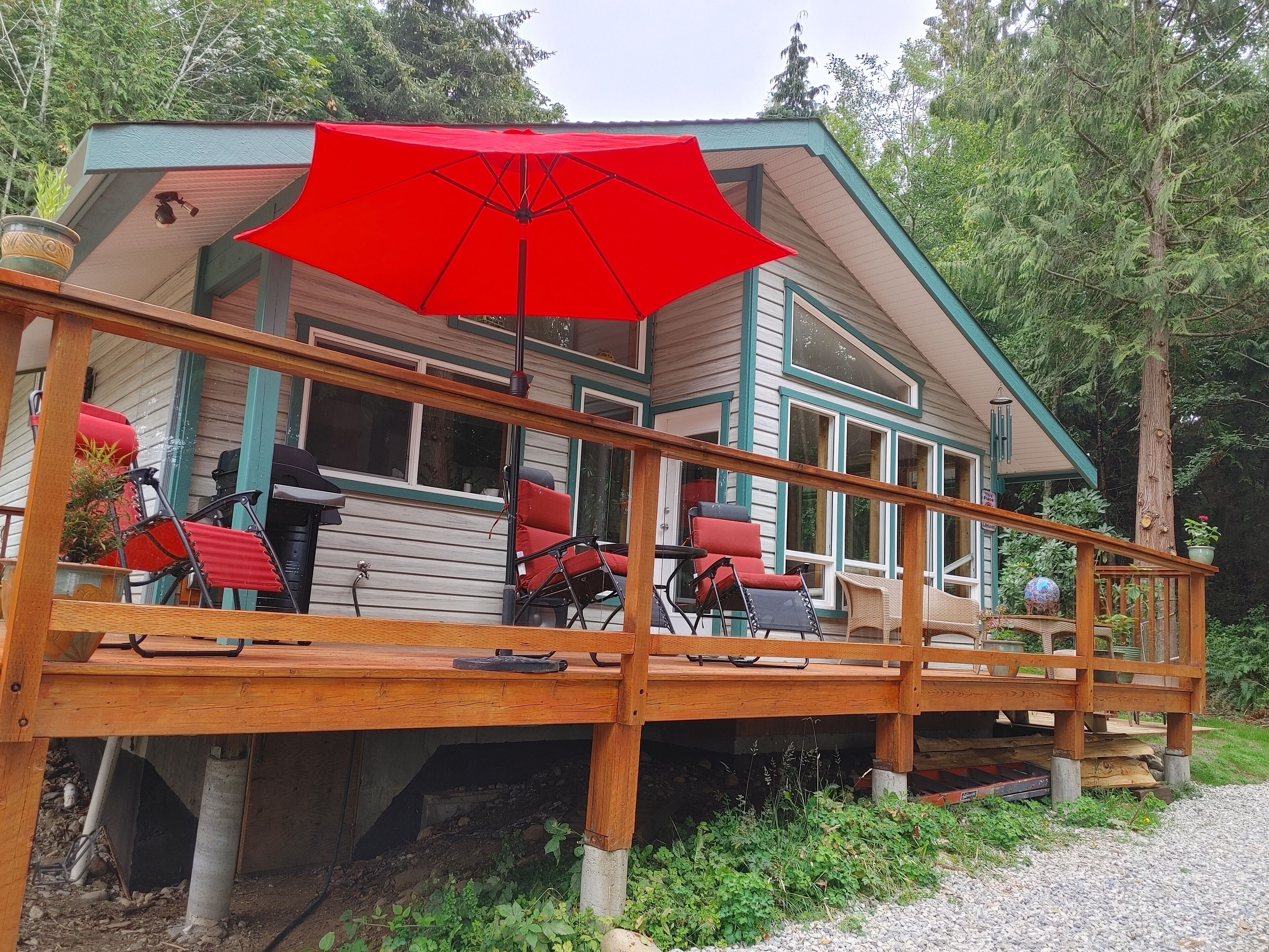 SeaView Getaway Vacation Home Rental-minutes from the beach.