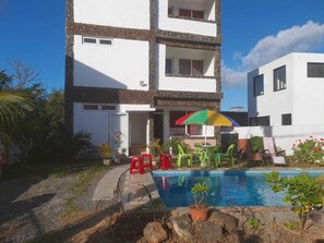 Pool - Modern apartment with common pool near sandy beach (Pointe aux Biches)