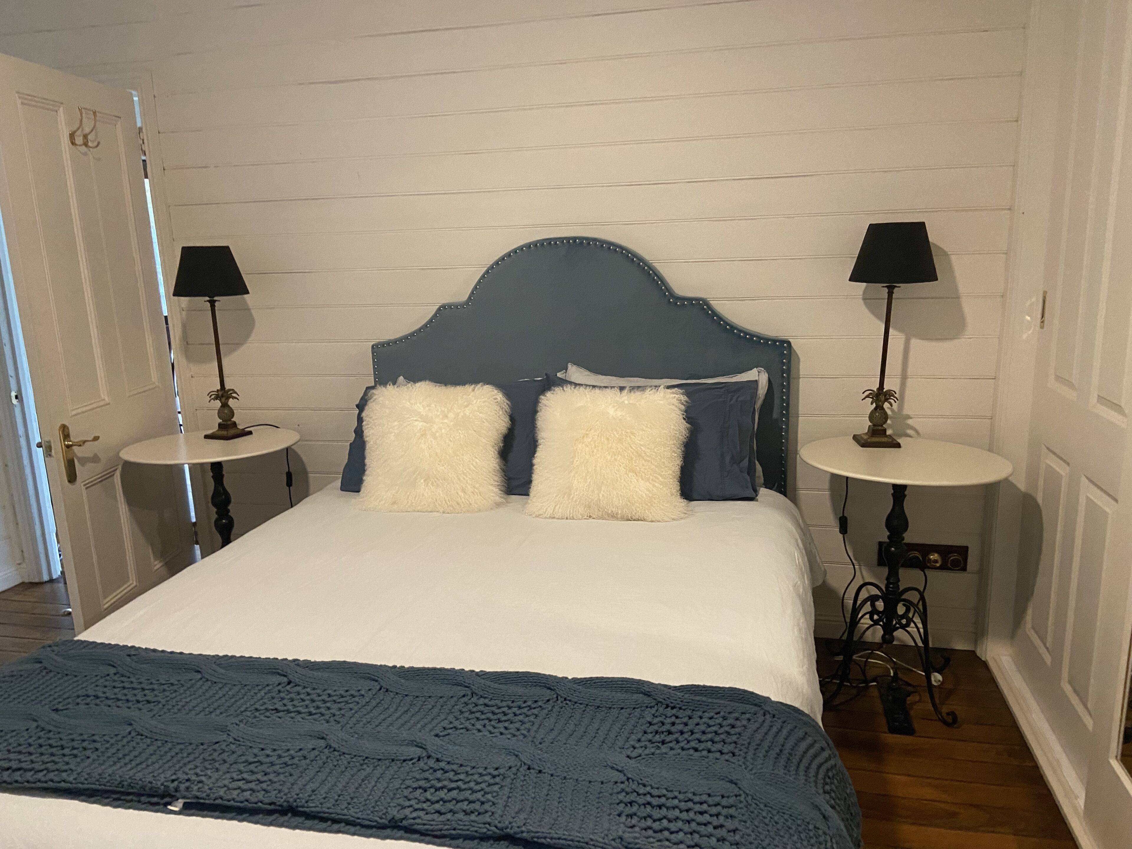 Misty Mountain 2br Cottage with large entertaining deck Krambach Mountain 