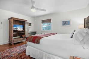 2 عدّة غرف نوم ومكواة/لوح كي وواي فاي مجانًا وملاءات أسر ّة