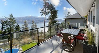 Vacation for Families with Stunning View & Pool