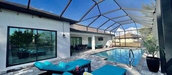 Luxury waterfront with heated- saltwater pool