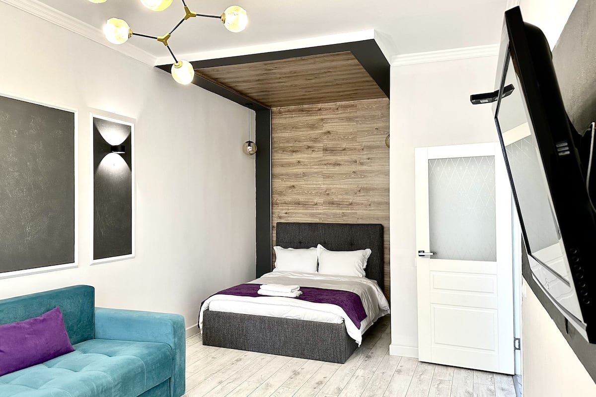 Superior Condo, 1 Bedroom