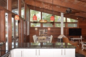 Dining - Pet Friendly Steps to the Beach Recent Updates 3BR Dewey Beach Home (Dewey Beach)