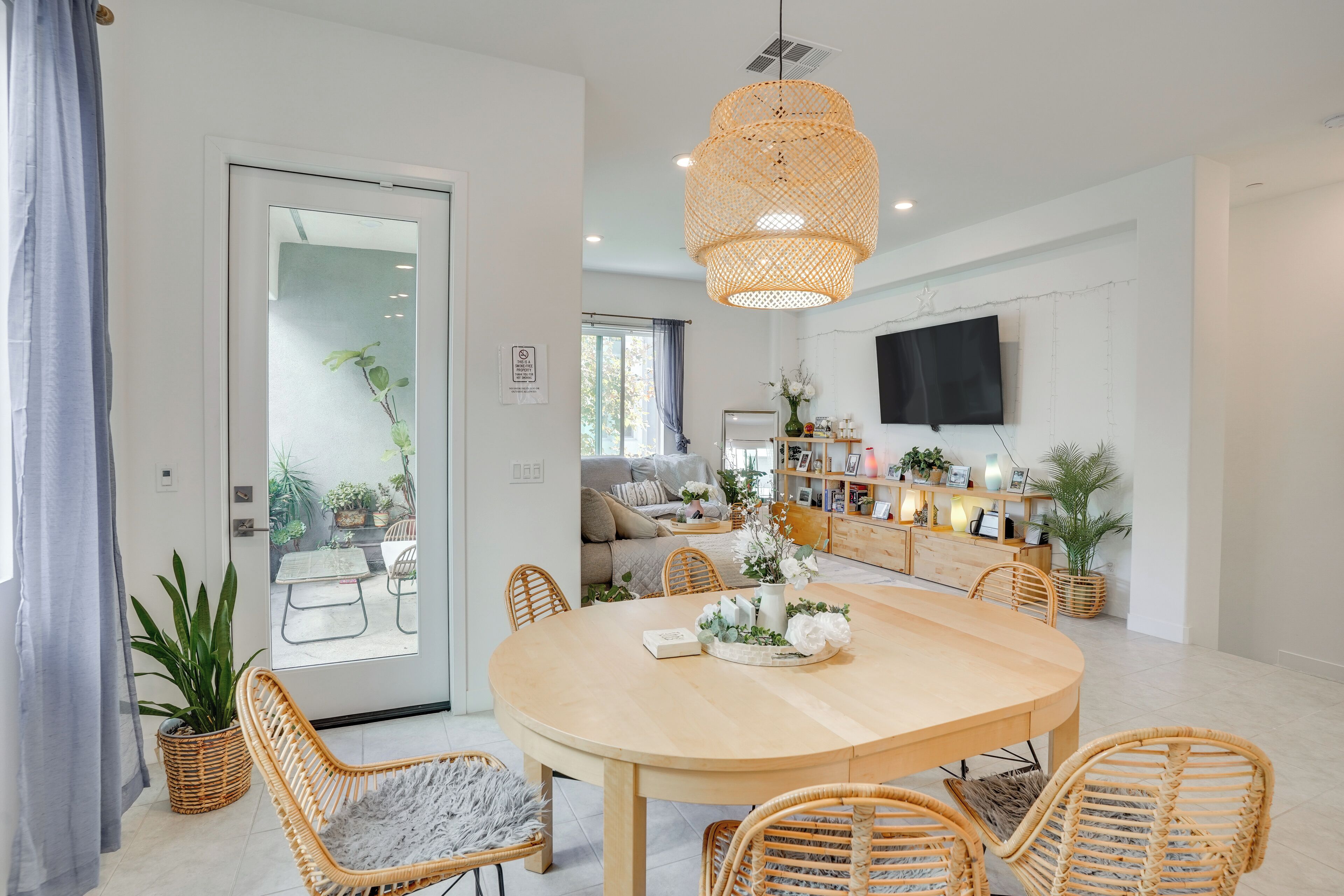 Extended Anaheim Stay: Near Ocvibe & Disney! - Anaheim