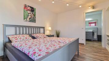 2 Schlafzimmer, Bügeleisen/Bügelbrett, kostenloses WLAN, Bettwäsche