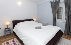 1 soverom, wi-fi (inkludert) og sengetøy