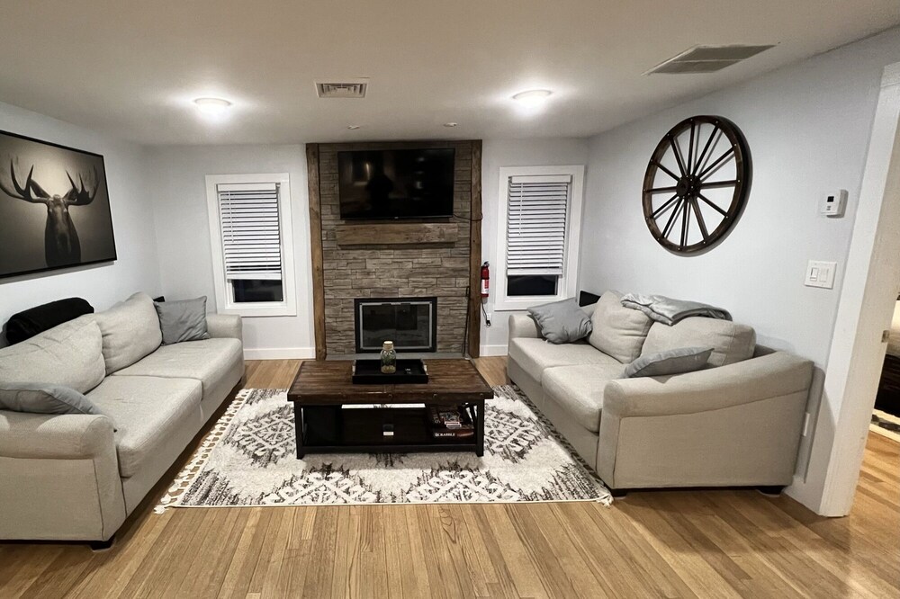 Rare 2BR on NH/ME border. Access to endless FUN!