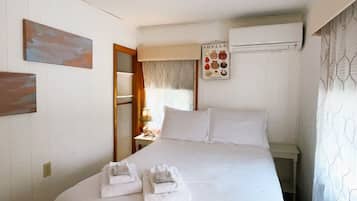 2 多间卧室、免费 WiFi、床单