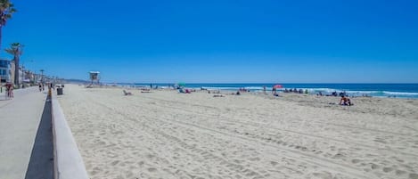 Beach nearby, beach towels