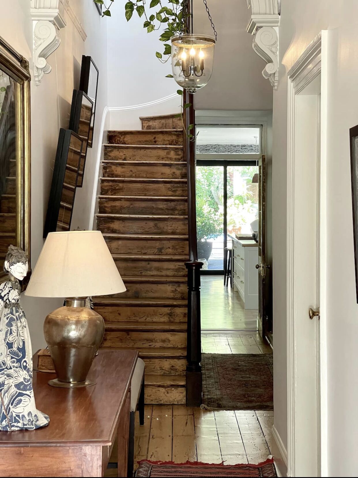 Heritage terrace house with oasis pool garden by the beach — image 8