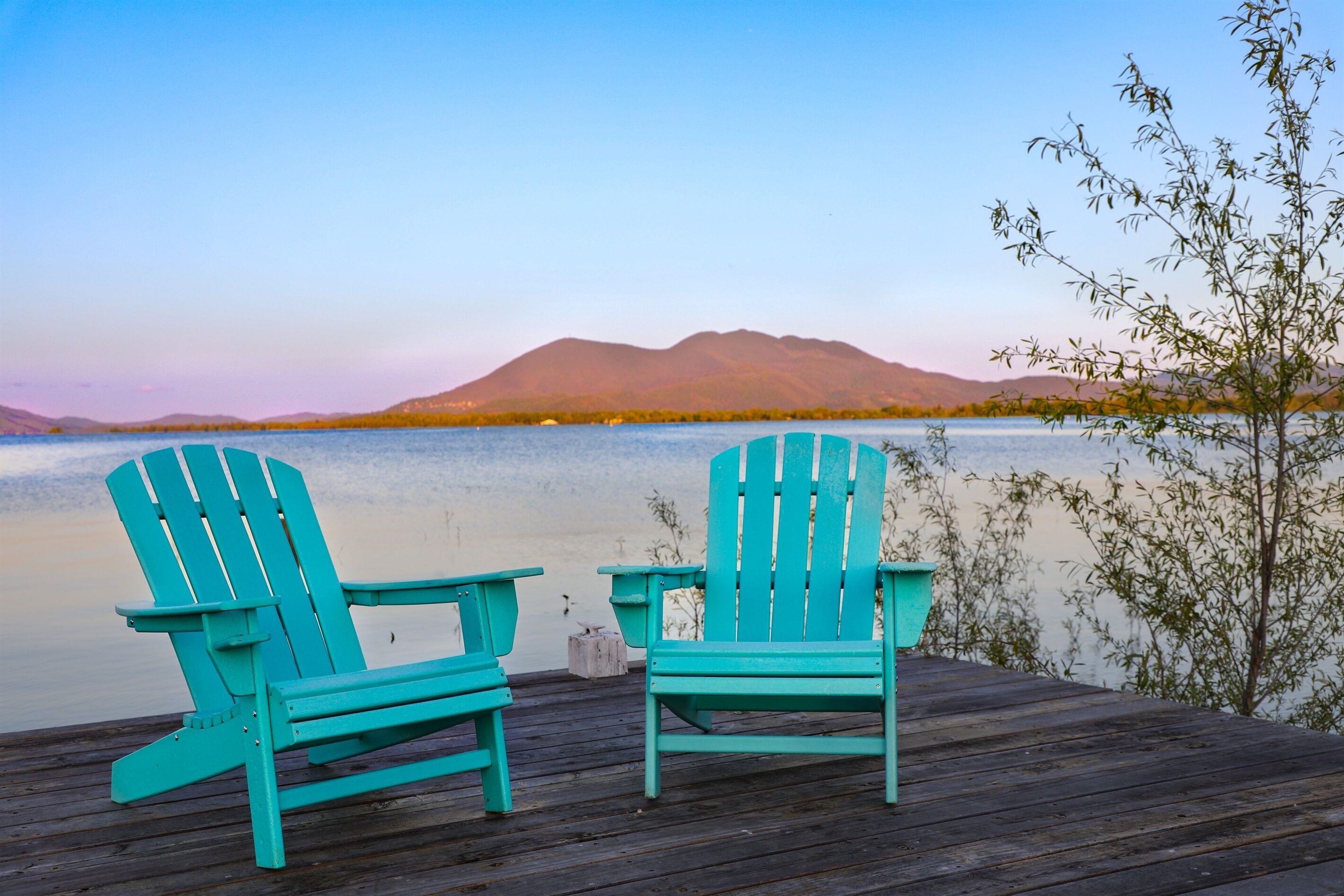 Private dock | Best Views | 240v EV | Dog friendly