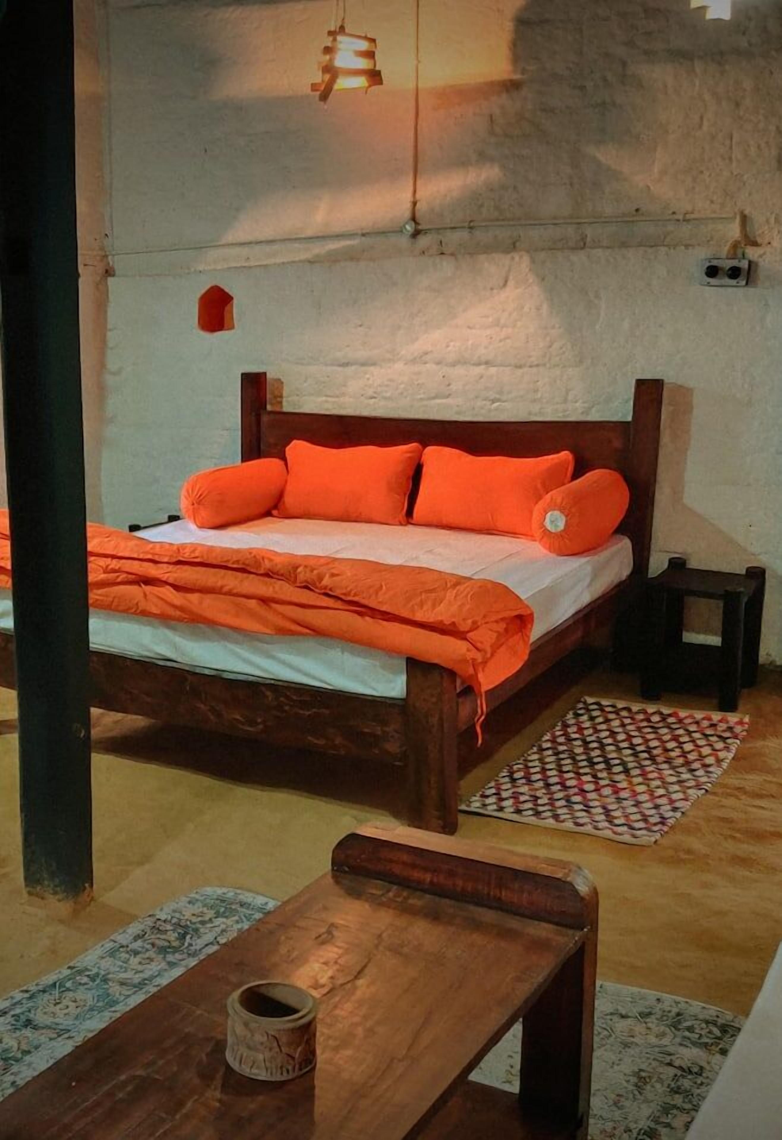 Aaranyam - It's a Vibe.