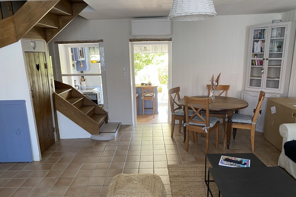 Charming fisherman's house ideally located in the heart of La Chaume