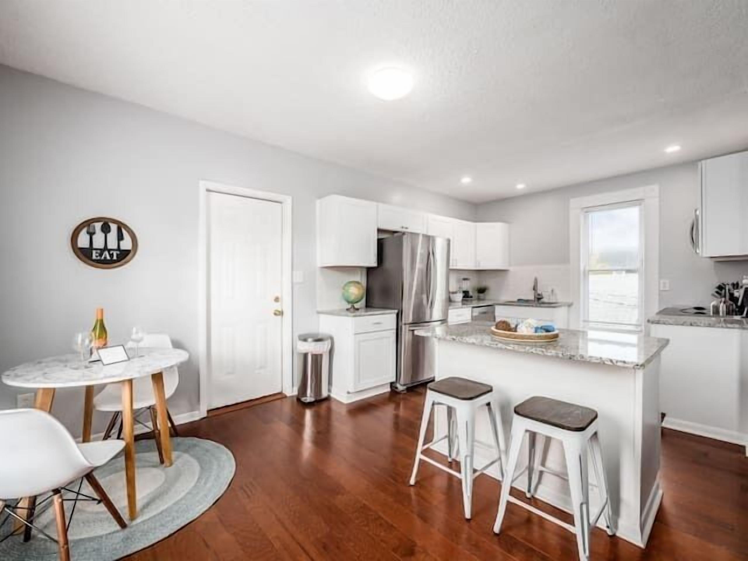 BEAUTIFUL 1BR IN HISTORIC PART OF GERMAN VILLAGE