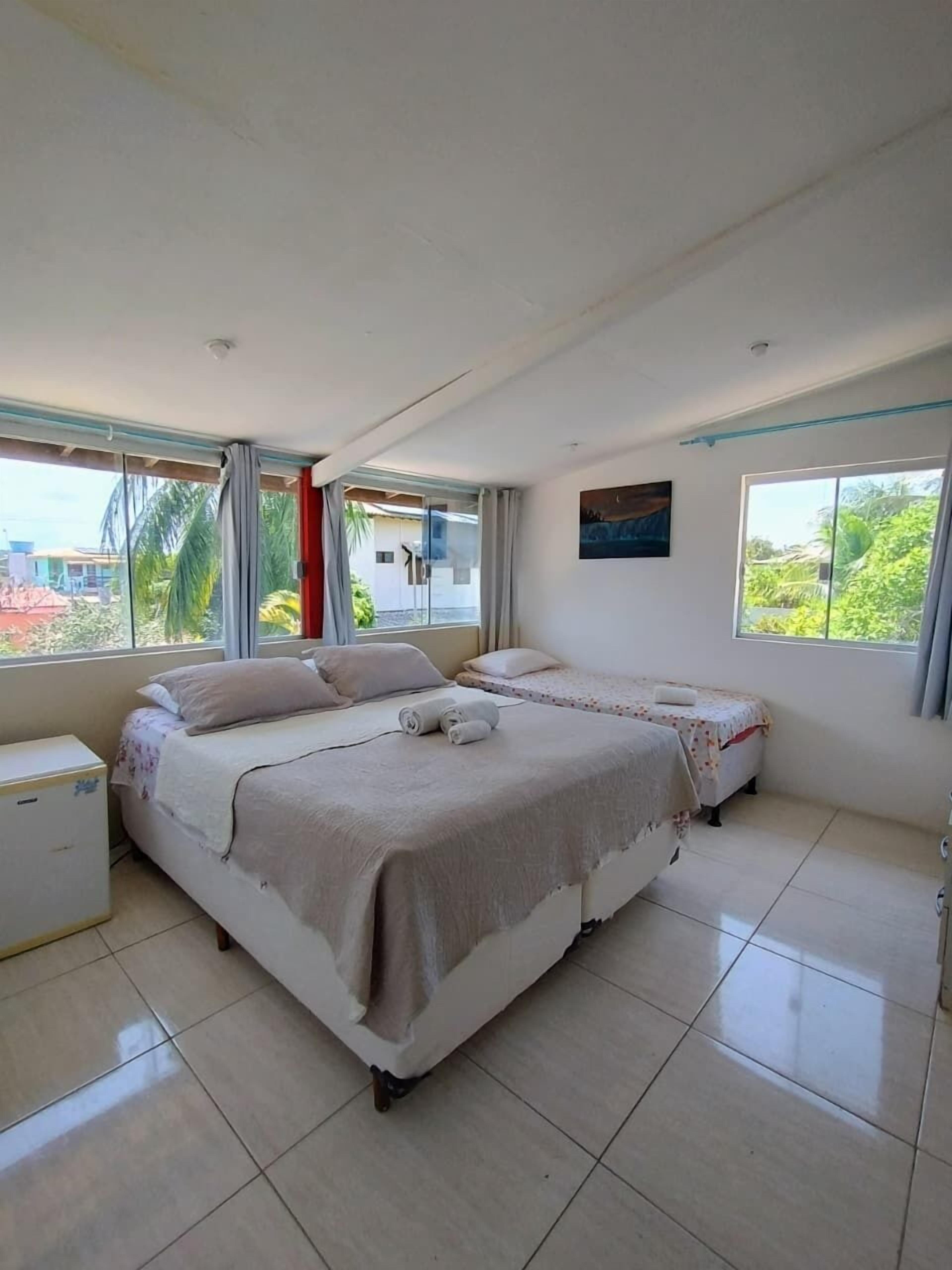 Triple Room | Free WiFi, bed sheets