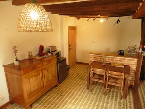 Shared fridge, microwave - La Ferme de l'Anjubauderie (Chemillé-en-Anjou)