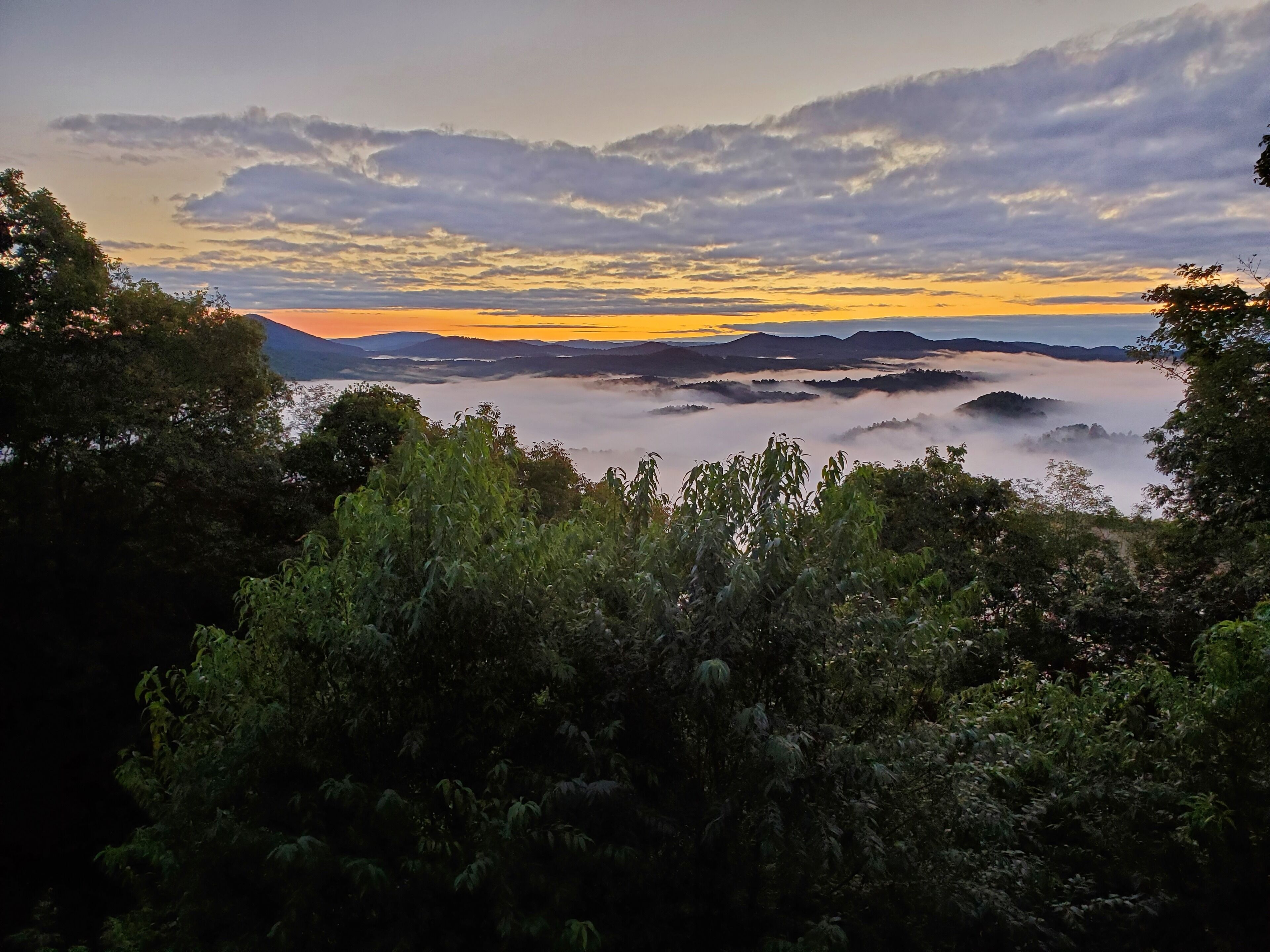 Gorgeous Mountain Views with Spectacular Sunrises