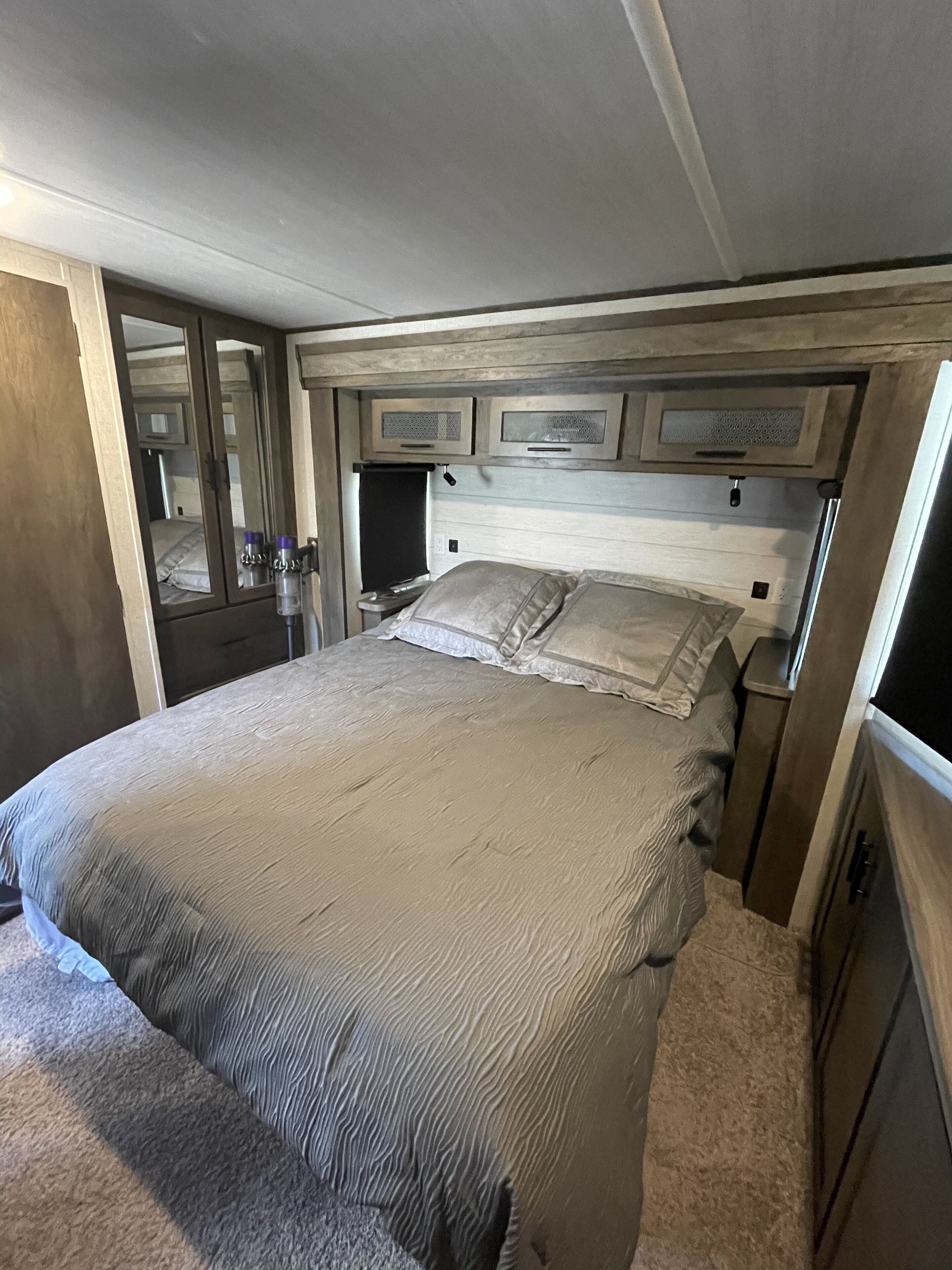 Bayview RV/Camper with private boat dock looking over sunset